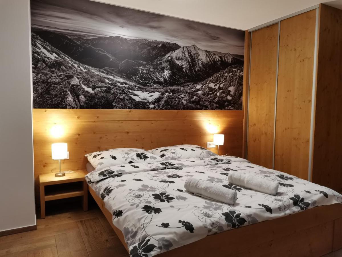 Pod Slavkacom - Vysoke Tatry * Velky Slavkov